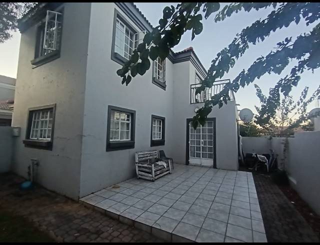 2 BEDROOM HOUSE FOR SALE IN BRAKPAN NORTH
